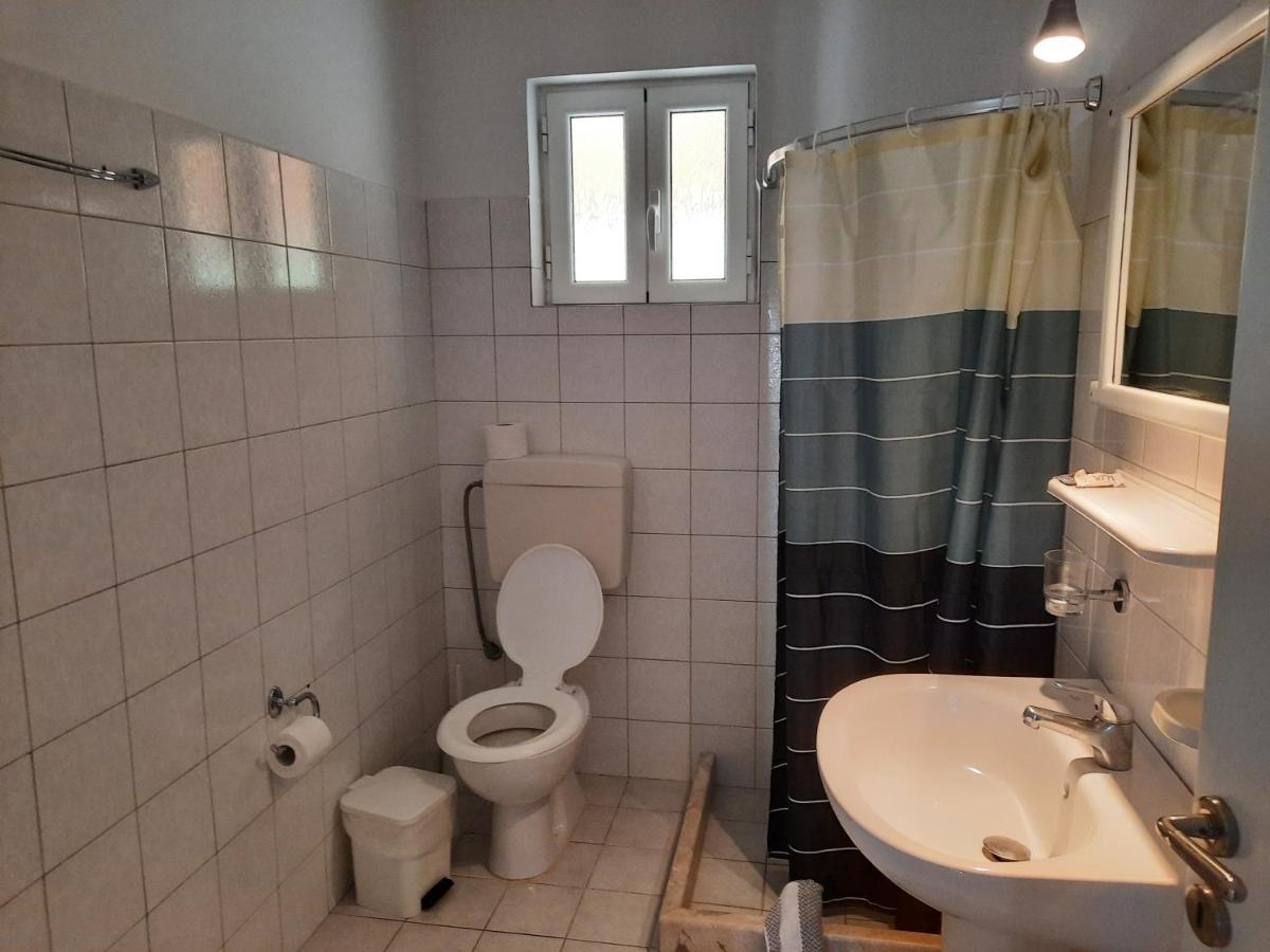 Athina Apartments Ступа Экстерьер фото