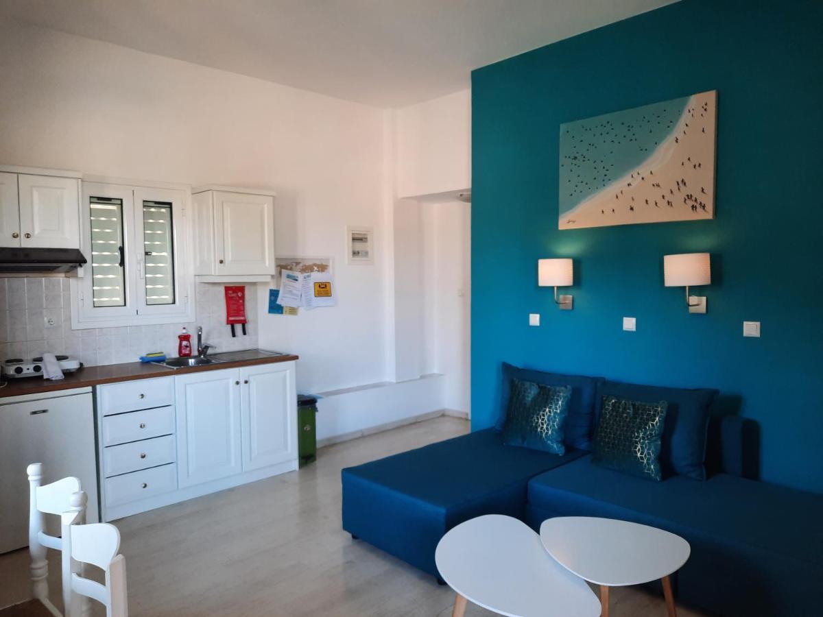 Athina Apartments Ступа Экстерьер фото